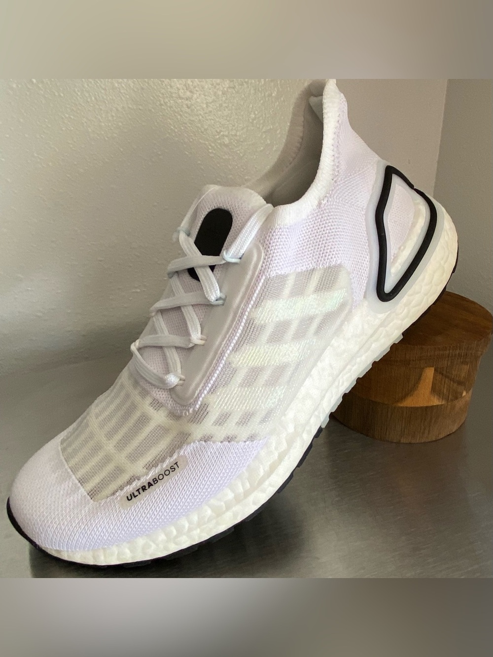NEW-ADIDAS WOMENS SUPER LIGHTWEIGHT ATHLETIC RUNNING SHOE - Picture 10 of 15